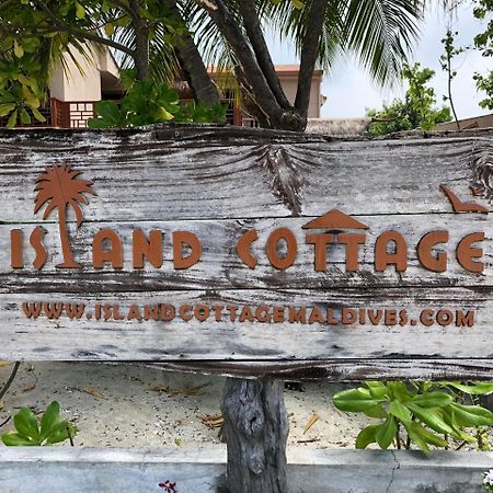 Island Cottage Maafushi Bagian luar foto
