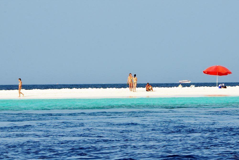 Island Cottage Maafushi Bagian luar foto