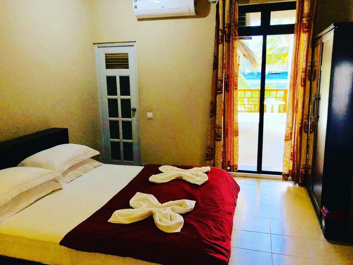 Island Cottage Maafushi Bagian luar foto
